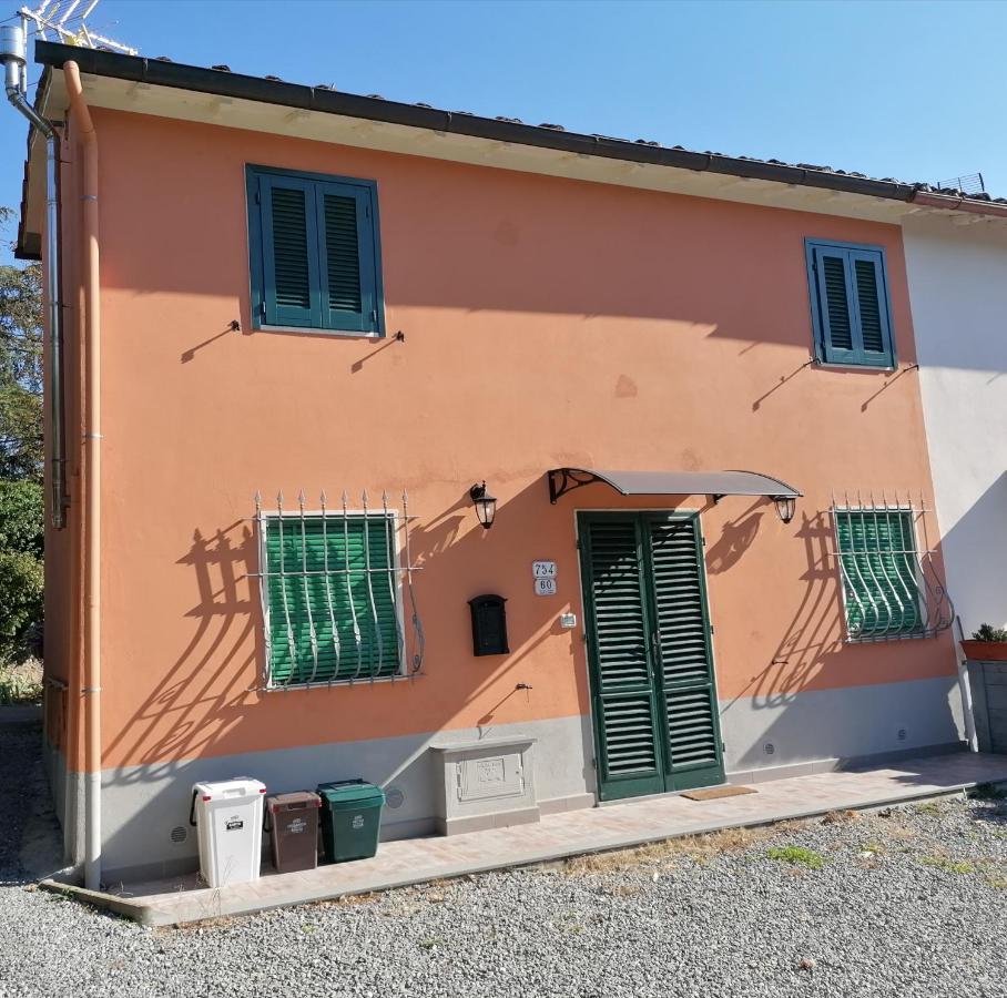 Vila La Casina Da Lilli Lucca Exteriér fotografie